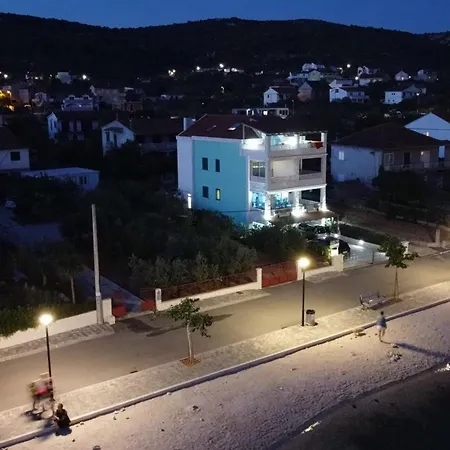 Luce Apartman *