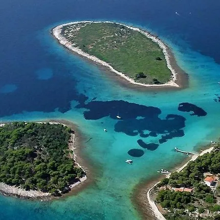 Luce * Vinišće